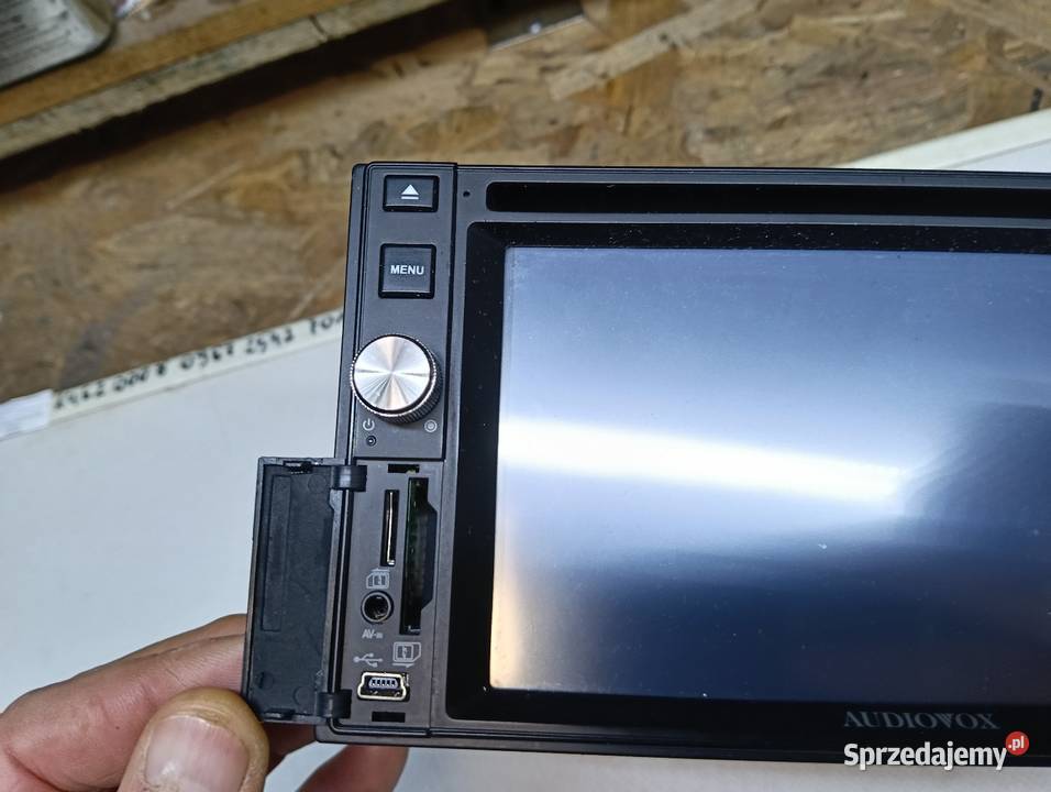 radioodtwarzacz samochodowy Audiovox VME 9125NAV Drążdżewo Nowe