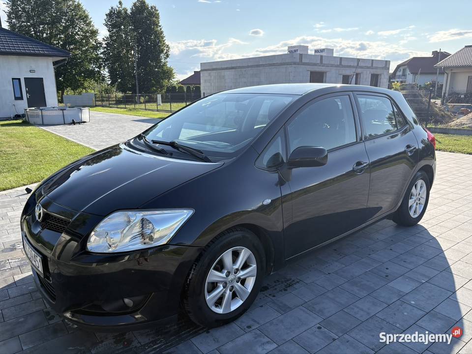 Toyota Auris 14 d4d Sztombergi