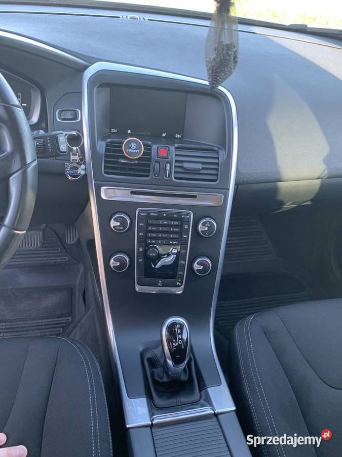 Volvo XC 60 DriveE Kinetic Zrobiona Mapa 191 Rok produkcji 2015 Zamość