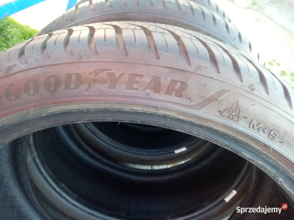Goodyear 215x40x18 zima 2020r 65 mm Droszków sprzedam