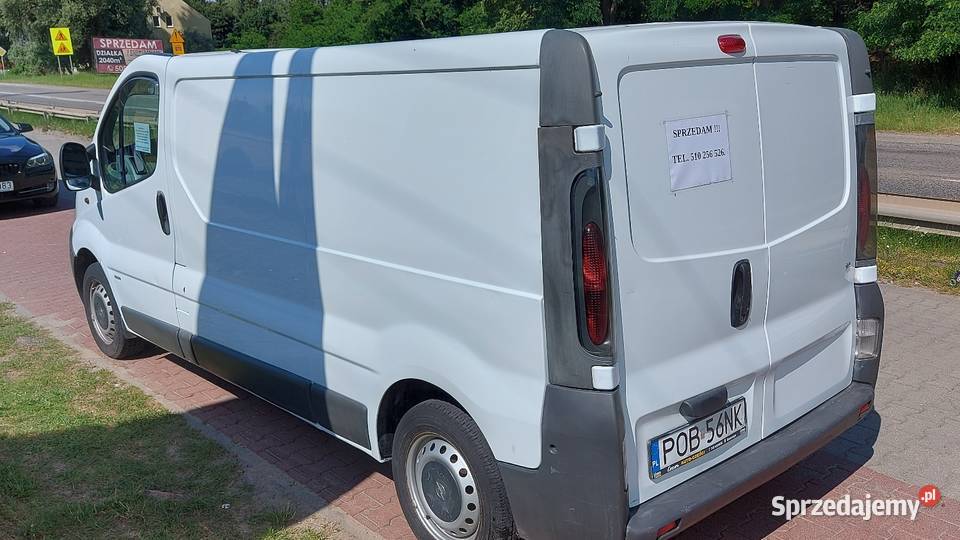 Vivaro 19 ładne auto nieuszkodzony Gruszczyn