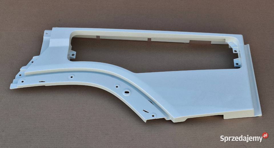 VOLVO FH4 PRZEDŁUŻENIE STOPNICY LEWEJ LEWE BIAŁE Bieleń