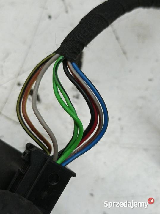 LUSTERKO LEWE 12PIN EUROPA 2138100301 Mercedes sprzedam