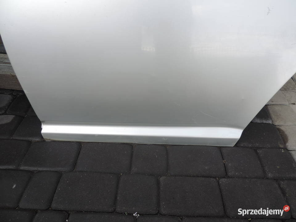 TOYOTA AVENSIS T25 KOMBI DRZWI LEWY TYŁ 1C0 Nowy Sącz