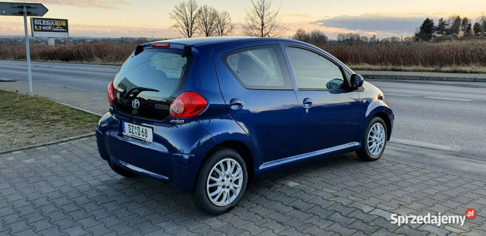 Toyota Aygo niski przebieg Klimatyzacja wspomaganie kierownicy Przyszowice