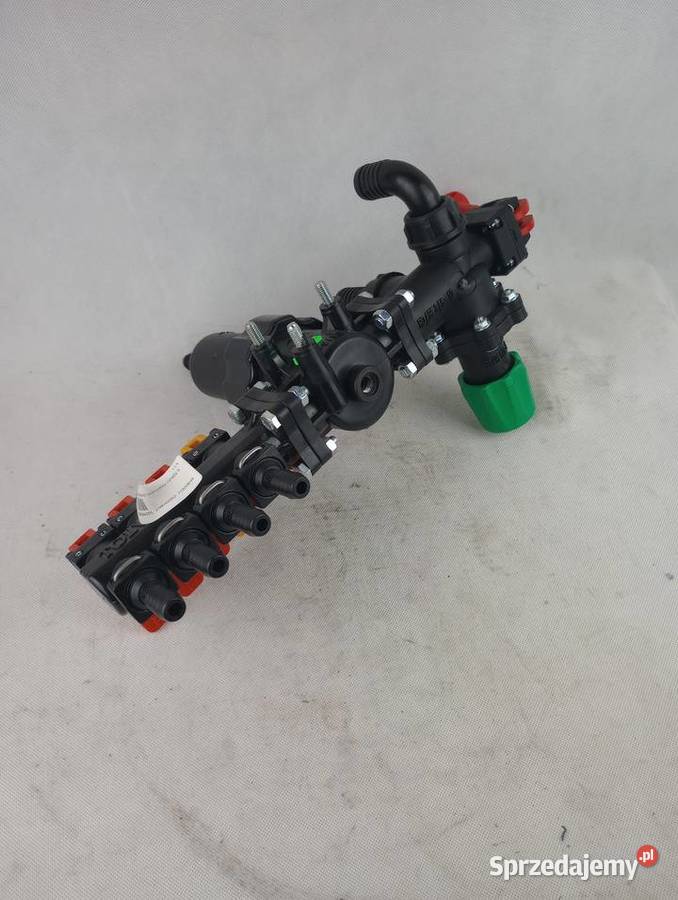 Rozdzielacz manualny GRAN 3 1224 Józefin sprzedam