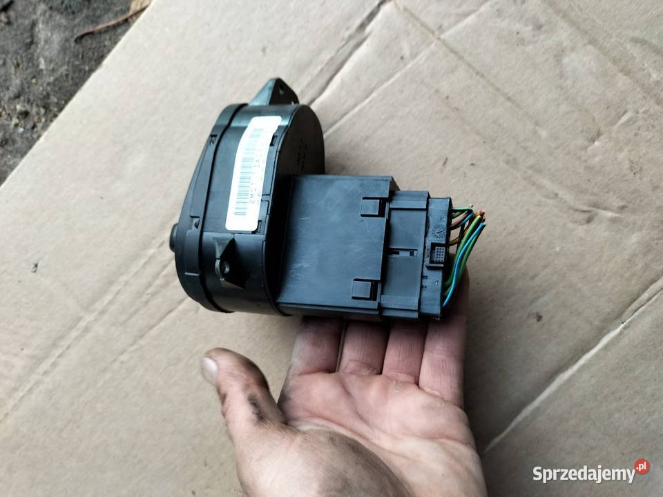 WŁĄCZNIK PRZEŁĄCZNIK ŚWIATEŁ FODR FOCUS MK1 2M5T Kamień-Kolonia sprzedam