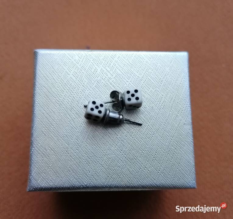 Kolczyki wkręty kostki do gry