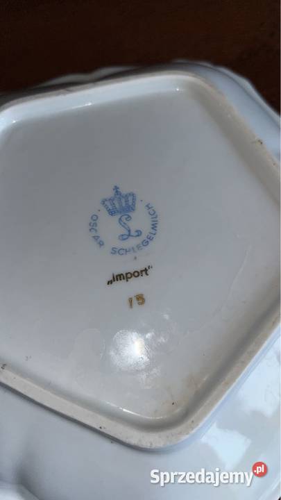 Patera Oscar Schlegelmilch Import Tulipan Biała