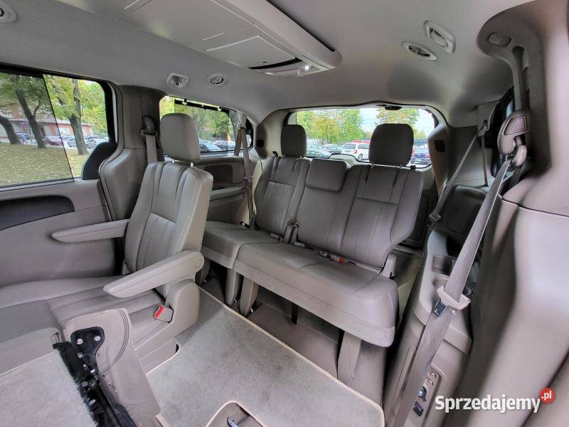 Touring L V6 36l benzyna 283Dokumentacja Town & Country mazowieckie Warszawa sprzedam