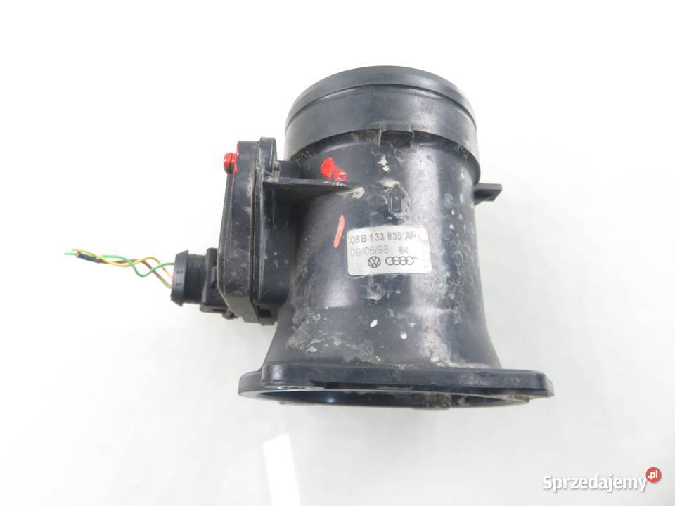 PRZEPŁYWOMIERZ AUDI A4 B5 18 06B133835AH osobowe