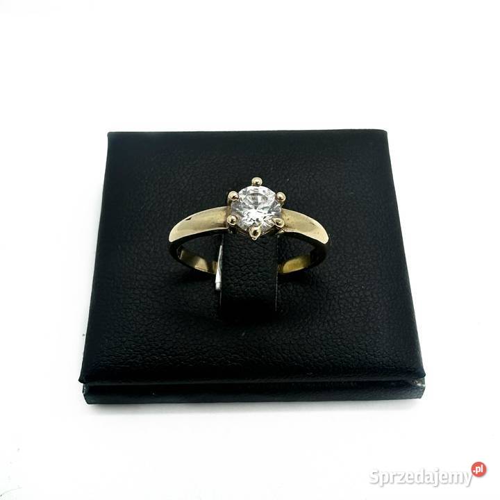 Złoty Pierścionek pr 333 243g R16