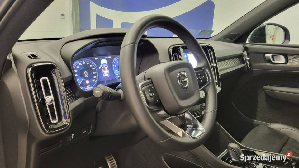Volvo XC 40 B4 B AWD RDesign aut ASR (kontrola trakcji) mazowieckie Grójec