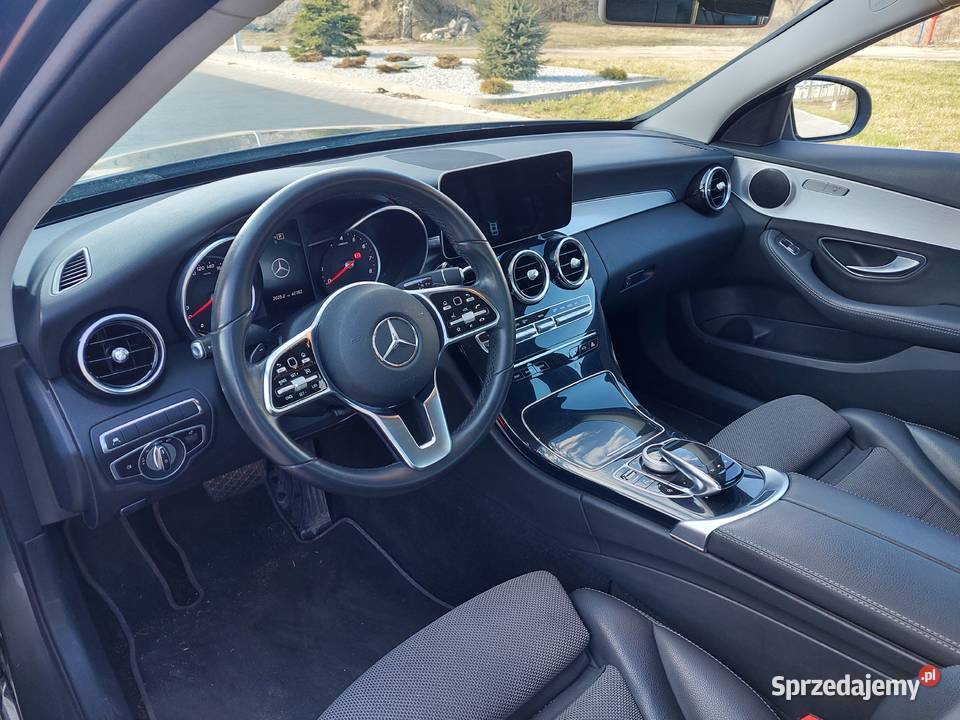 Sprzedam Mercedesa C 300 258 4 Matic