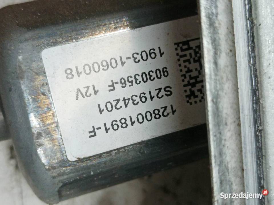 MECHANIZM SZYBY PRAWY PRZÓD 807201952R Dacia