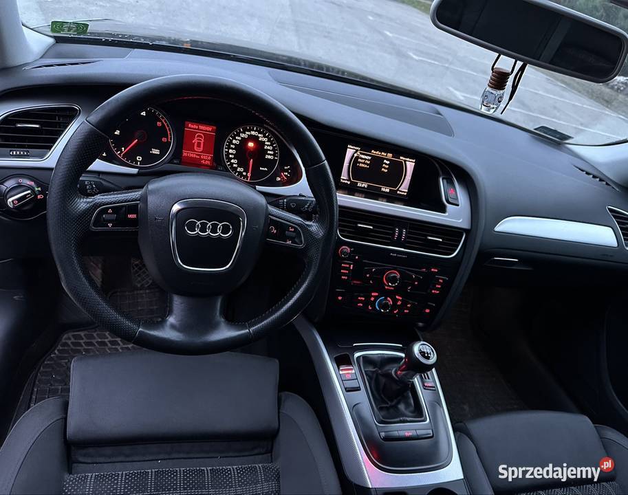 Audi a4 b8 20 TDI 2010r Pilzno