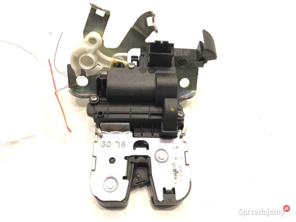 ZAMEK KLAPY TYŁ AUDI A5 F5 SportowyCoupe podkarpackie