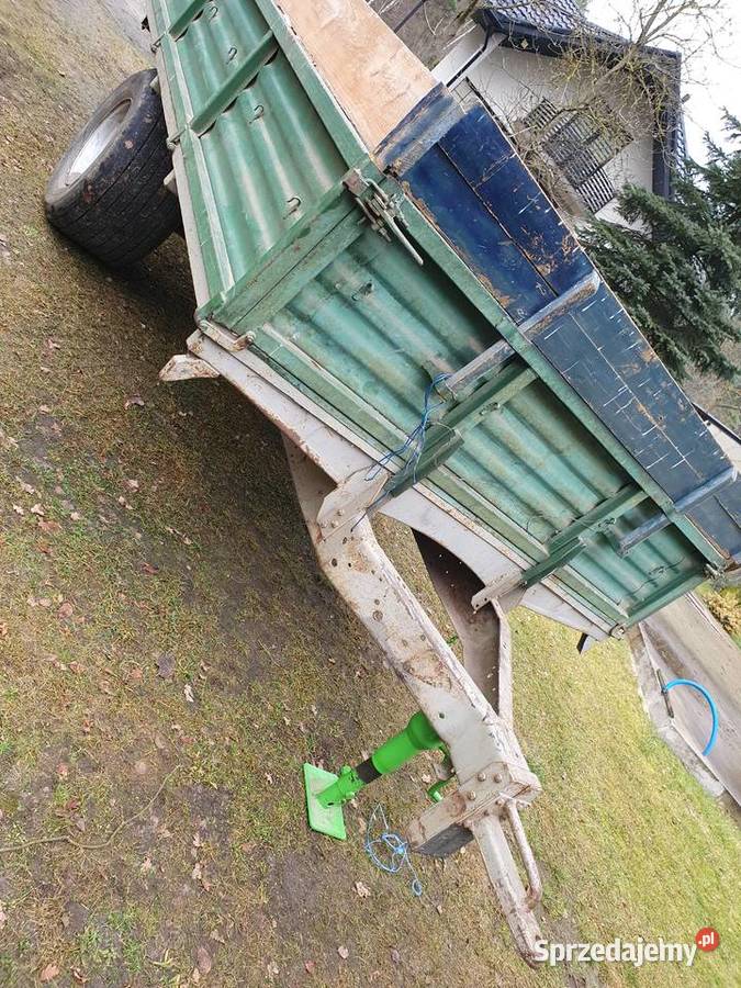 Przyczepa jednoosiowa sztywna star nie wywrotka nieuszkodzony Nowa Brzeźnica