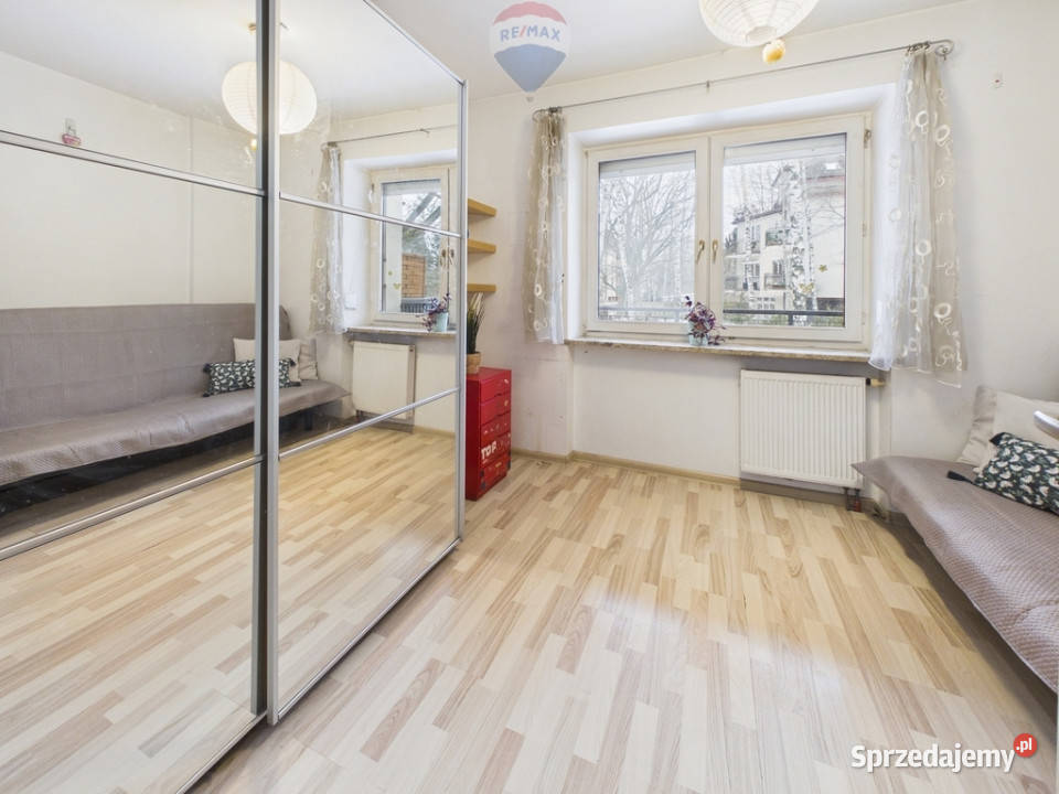 2 pokoje duże okna ogródek garaż piwnica Warszawa