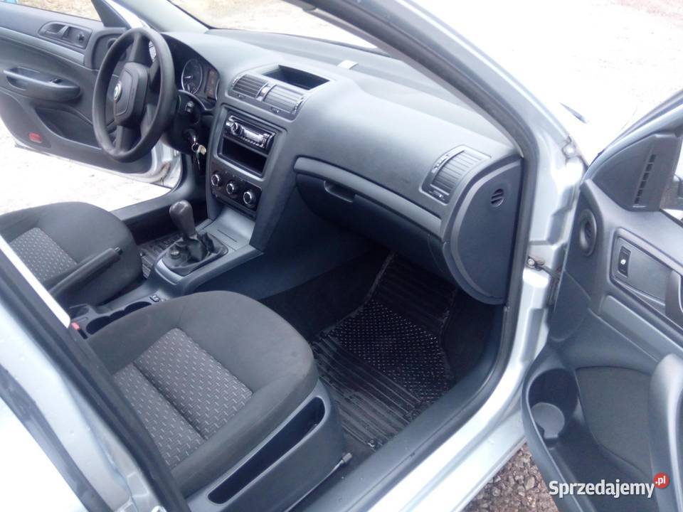 Skoda Octavia 14 benzyna Rok produkcji 2011 Głogów Małopolski sprzedam