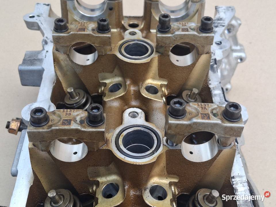 MASERATI GHIBLI LEVANTE 30 V6 GŁOWICA LEWA M156 osobowe lubuskie Bieleń sprzedam