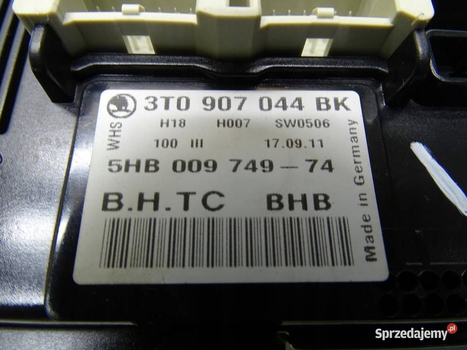 PANEL NAWIEWU KLIMATYZACJI SKODA OCTAVIA II LIFT