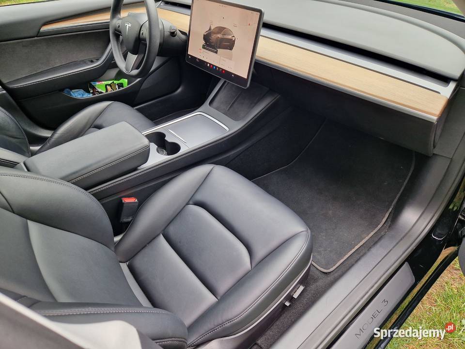 tesla 3 performace 0cm3