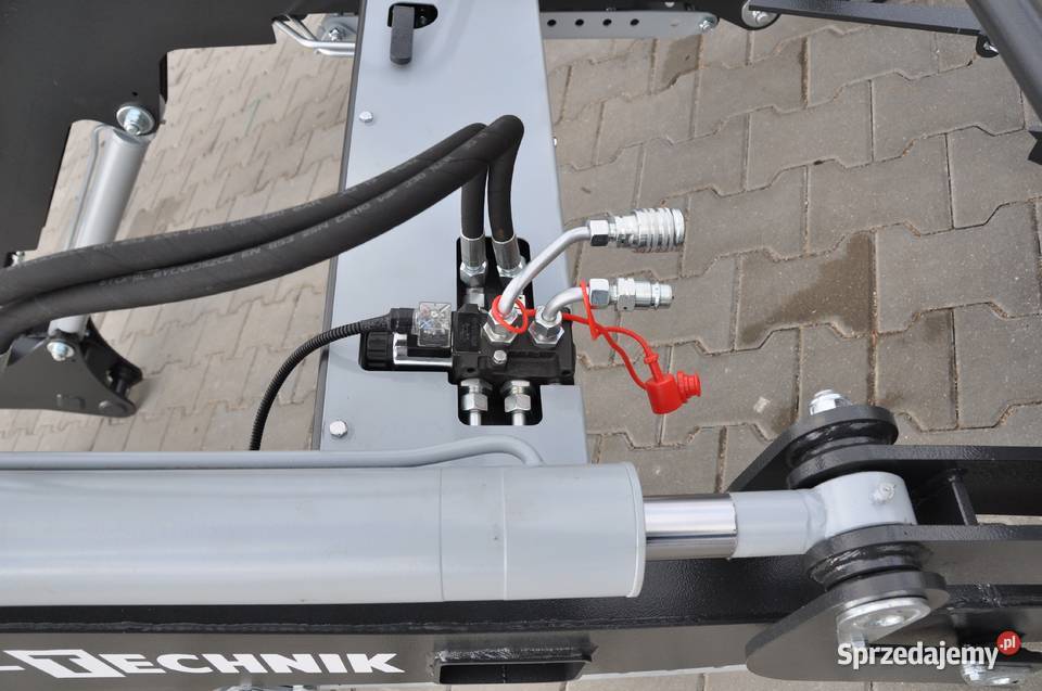 Ładowacz czołowy MTS1200 do Case JX80 JX70