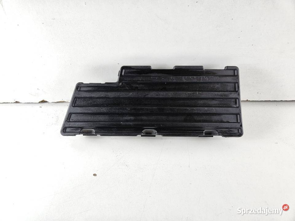 OPEL ASTRA VI 6 L ZAŚLEPKA PRAWA ZDERZAKA PRZÓD