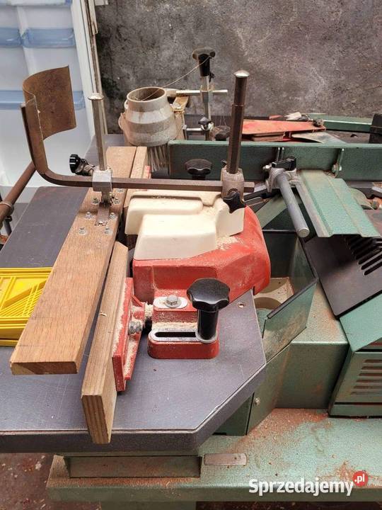 Mielofunkcyjna maszyna do obróbki drewna Kity Legnica