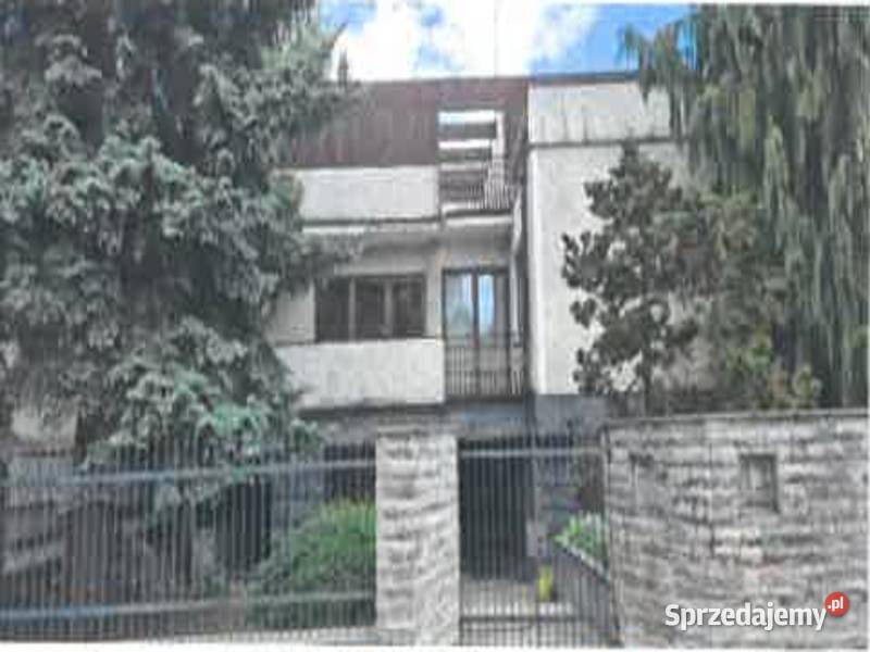 Syndyk sprzeda dom jednorodzinny w dzielnicy 2429zł/m2 Warszawa