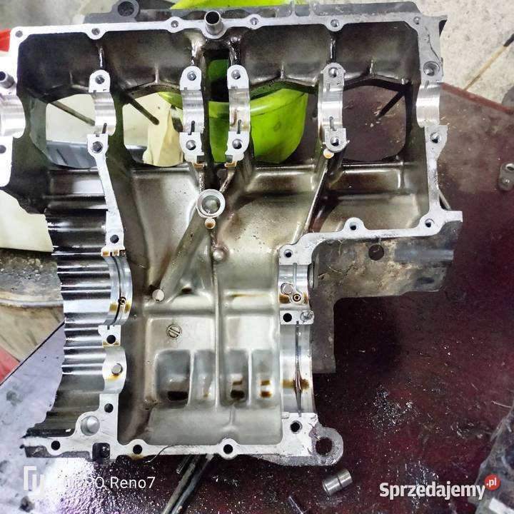 Suzuki GS 550 l blok silnika