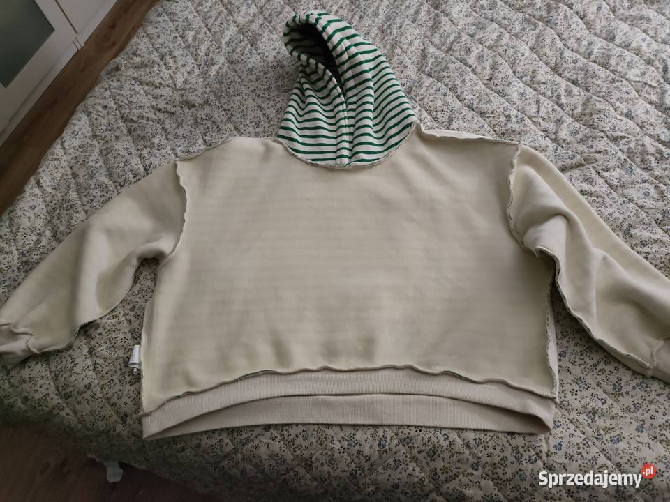 Bluza damska z kapturem Reserved biały mazowieckie Warszawa
