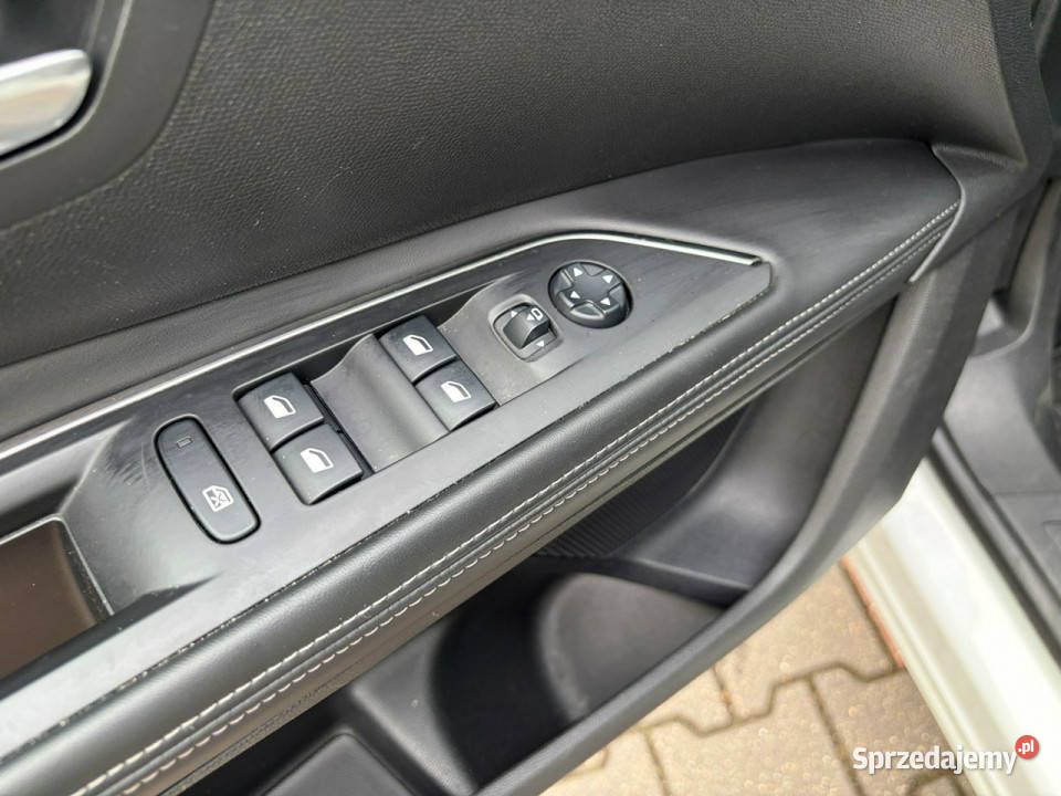 Peugeot 5008 7 foteli Półskóry Panorama Allure SUV mazowieckie