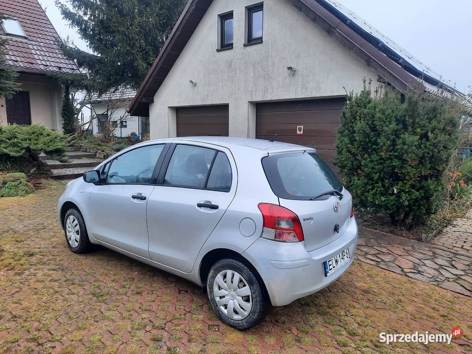 Toyota Yaris 10 Terra AC 69KM Kraków