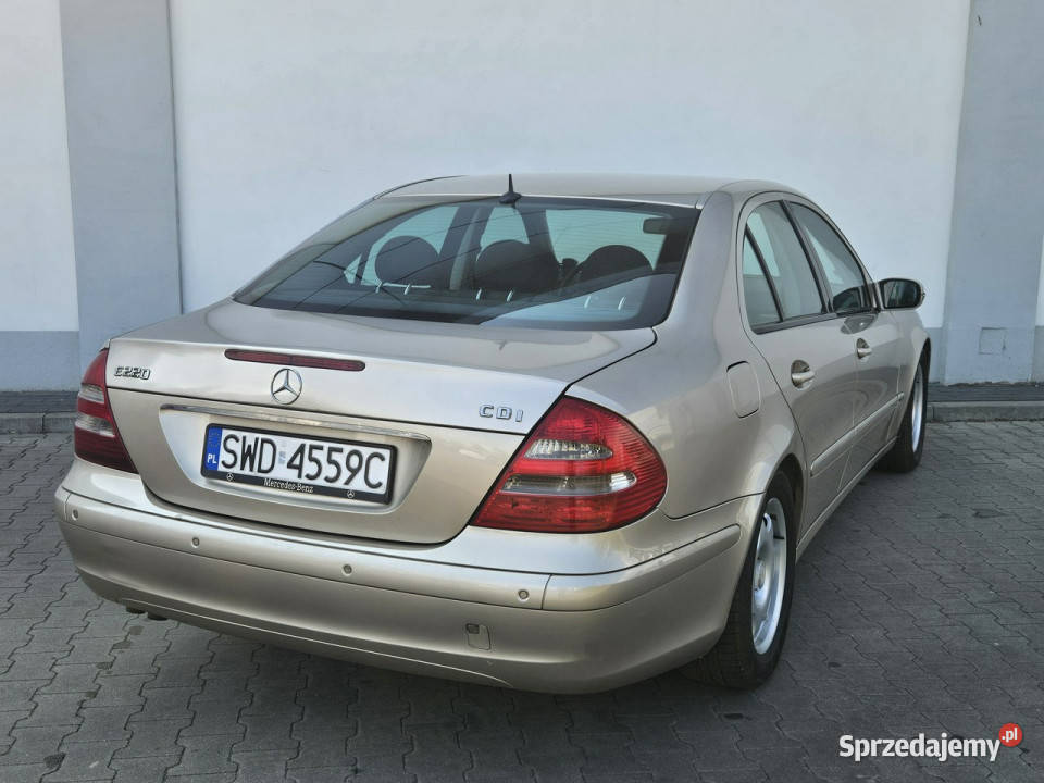 Mercedes E 220 E 220 CDI 150 W211 20022009 ABS