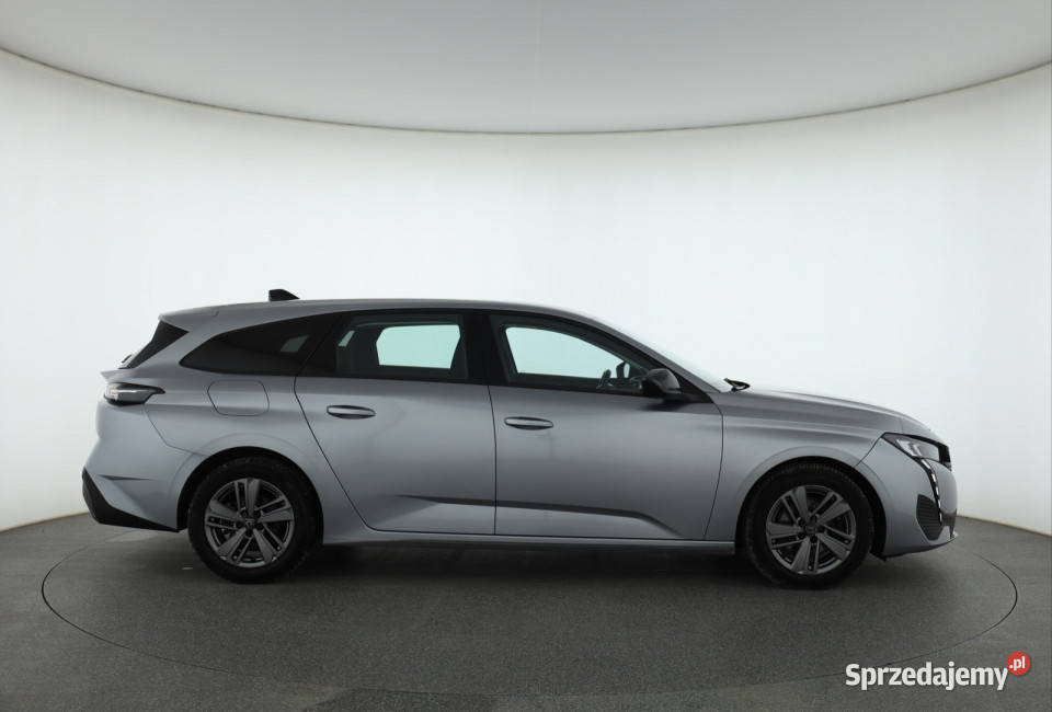 Peugeot 308 15 BlueHDi Rok produkcji 2022 Piaseczno
