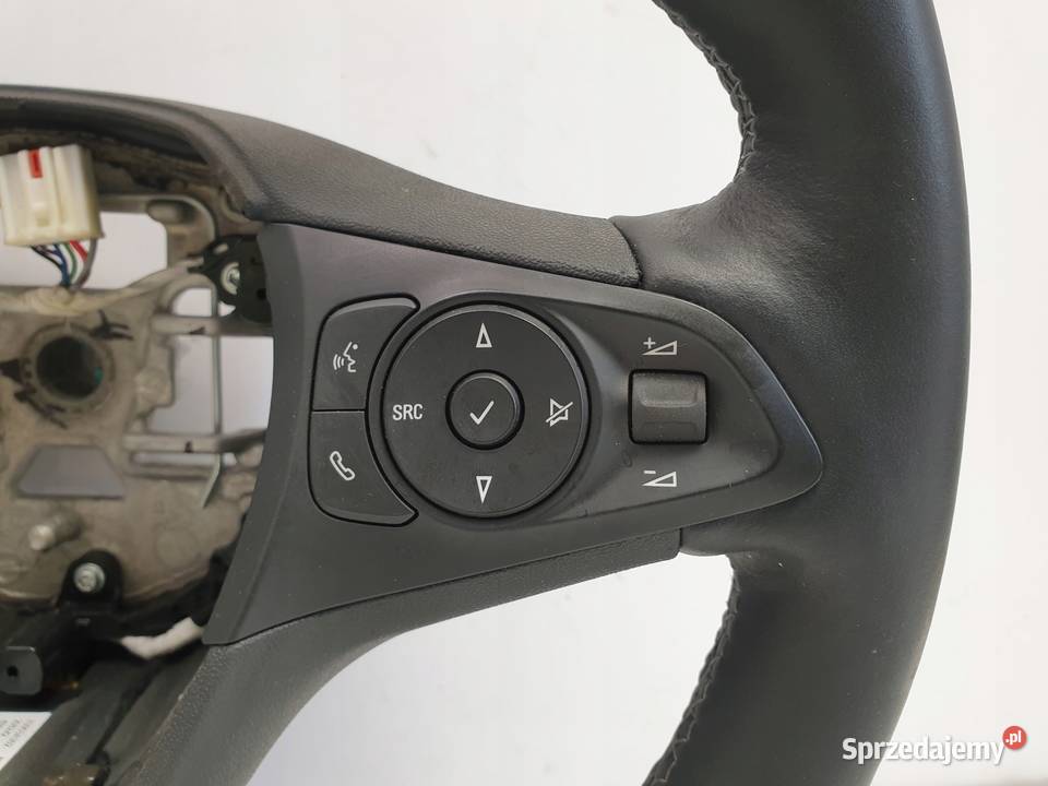 Opel Corsa F SKÓRZANA KIEROWNICA Multifunkcyjna osobowe