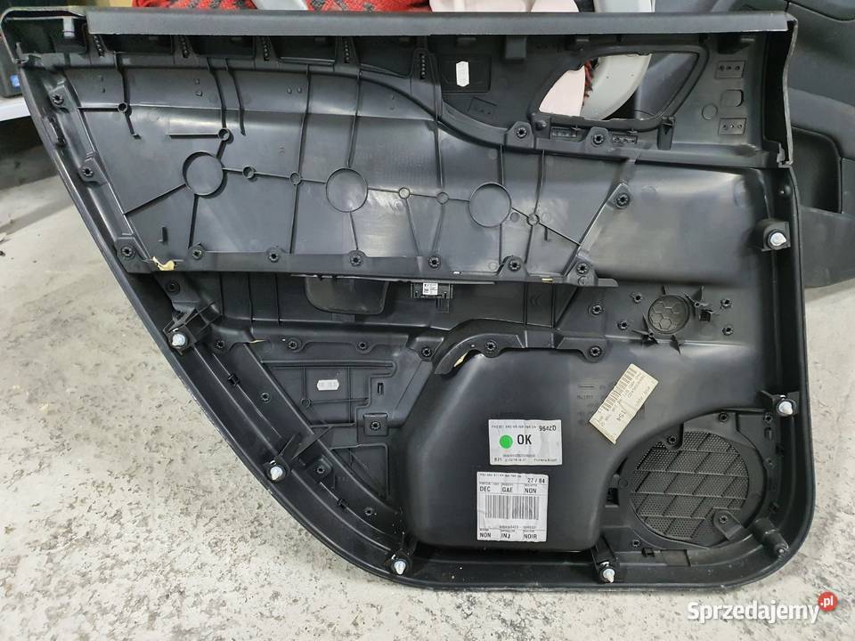 Boczki tapicerki drzwi Citroen C4 B7 0410 Prawy tapicerki samochodowe Ełk