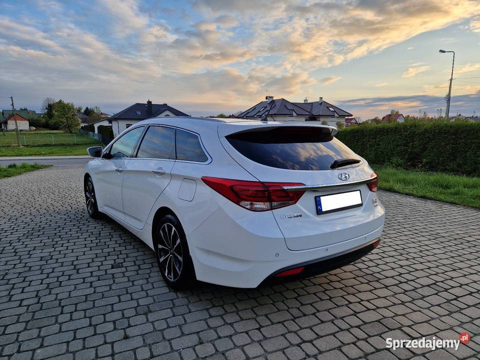Hyundai i40 2017 Poliftowy 17 CRDI 141 salon 141KM podkarpackie Rzeszów sprzedam