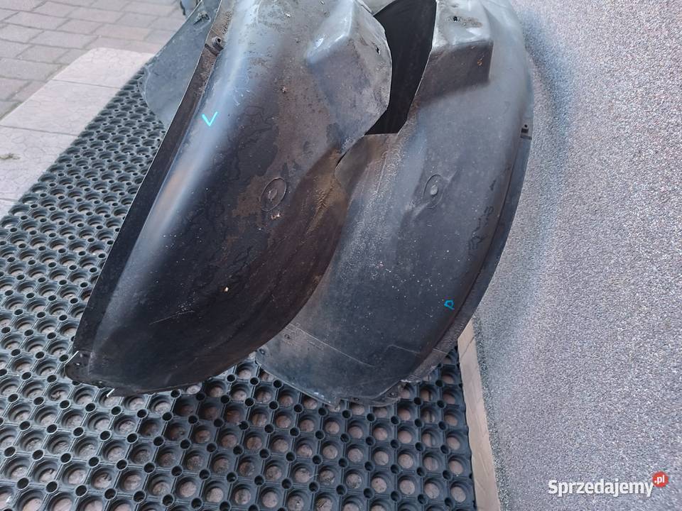 Audi A4 B5 fl Lift 9901 osłona koła nadkole Częstochowa