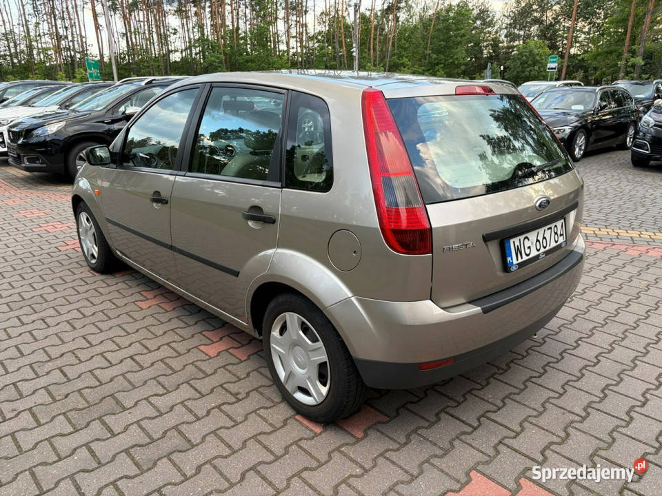 Ford Fiesta 14 benzyna 80 5 drzwi Klimatyzacja centralny zamek Lipówki