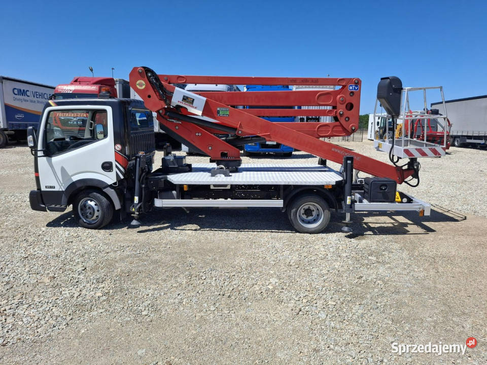 Nissan cabstar Komorniki