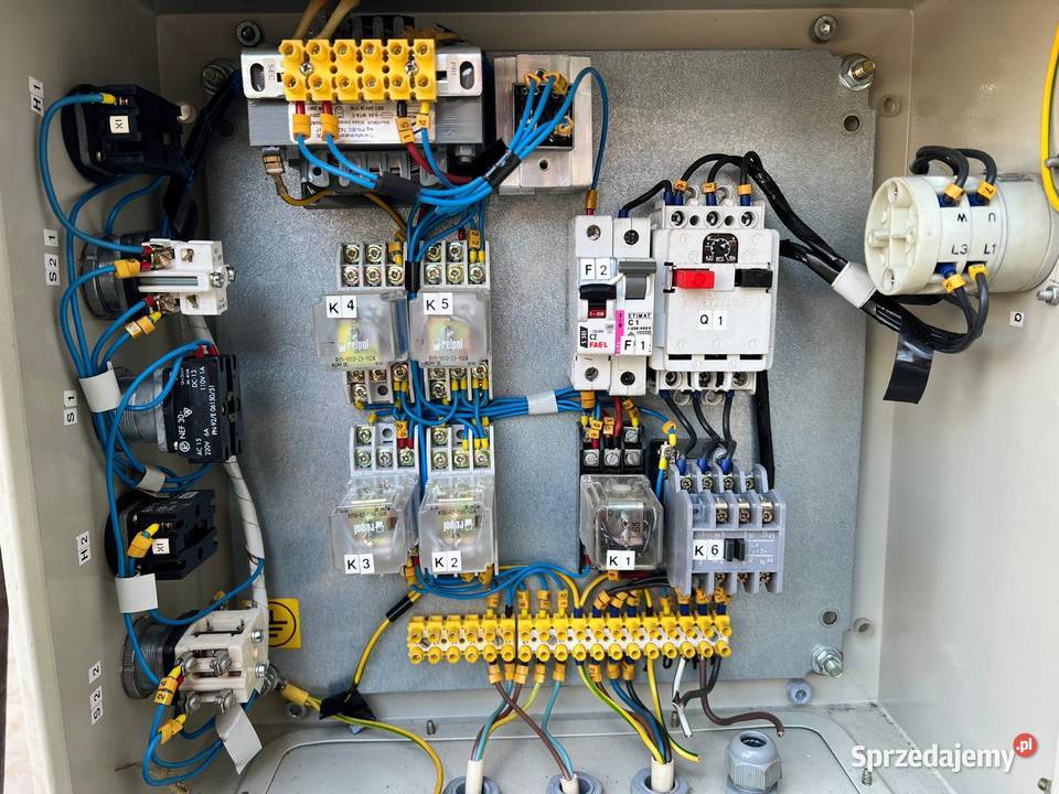 Prasa hydrauliczna pionowa FAMAD HSKG 6m Biznes i Przemysł Juszczyn