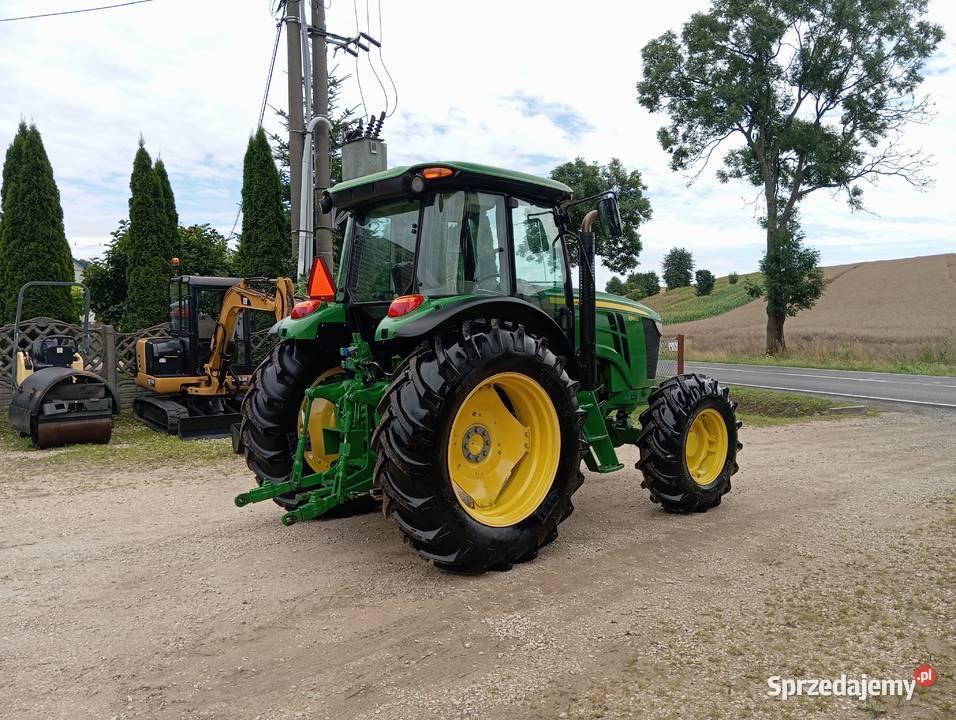 JOHN DEERE 6115 D Racławice