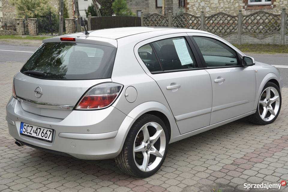 Opel Astra 19 cdti SPORT 150 OKAZJA isofix Starcza sprzedam
