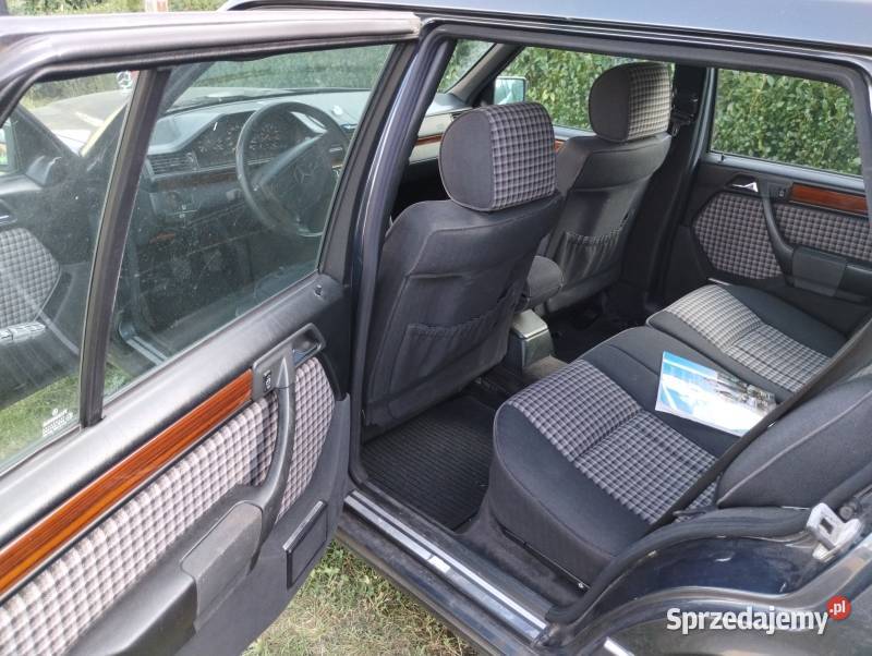 Mercedes 124 kombi 370000km Chodzież