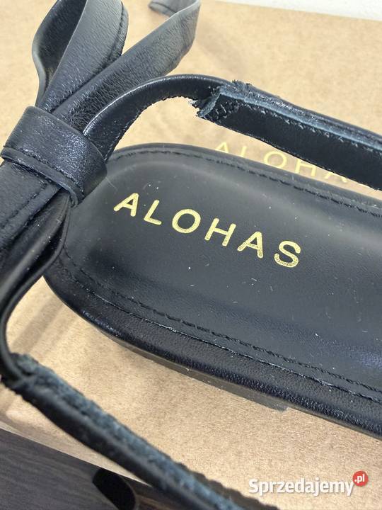 Skórzane baleriny wiązane Alohas Ribbon Gdańsk