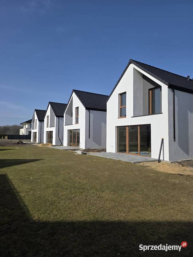 Kębłowo fotowoltaika pompa ciepła garaż Liczba pokoi 4