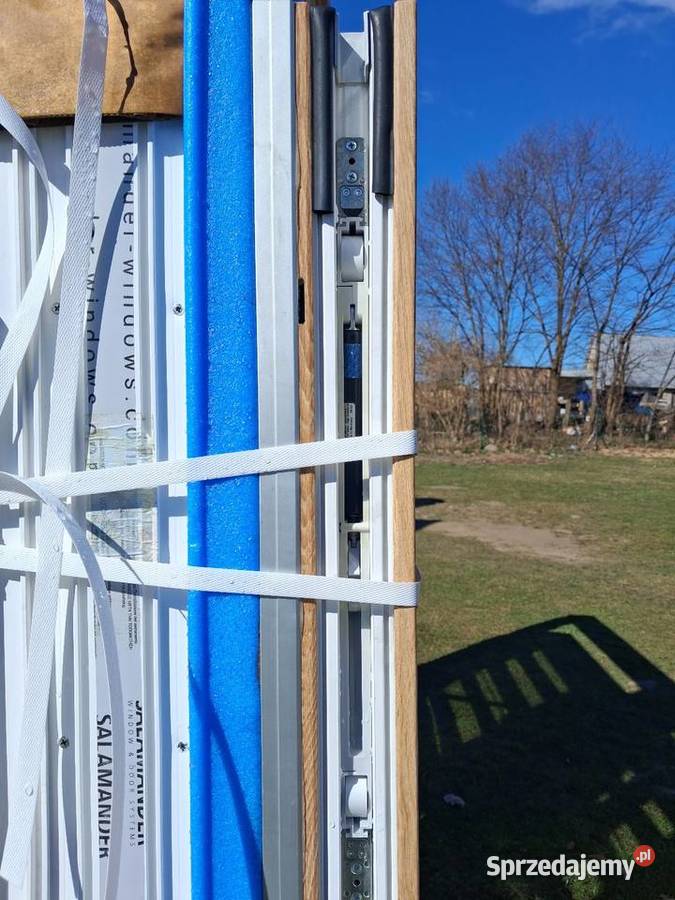 Okno Przesuwne HST Salamander 82